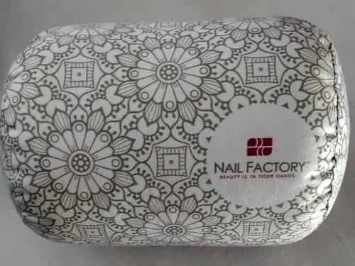 Nail Factory Cojin